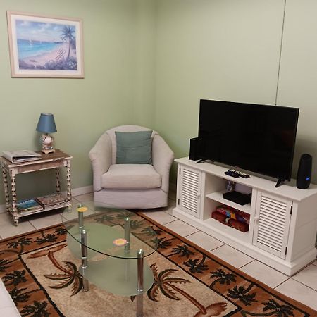 Cozy Beach Getaway Apartment Mũi Canaveral Ngoại thất bức ảnh